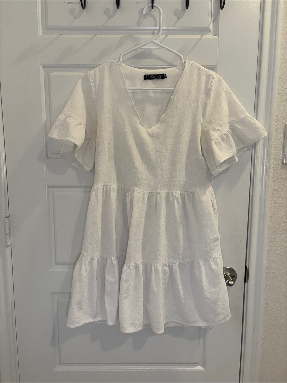 FANCYINN White Tiered Mini Dress Flutter Sleeve V Neck Size 2XL